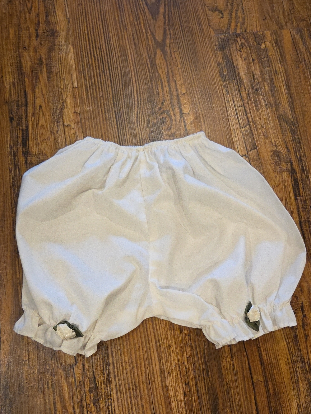White Kids Bloomer Shorts with Flower Trim